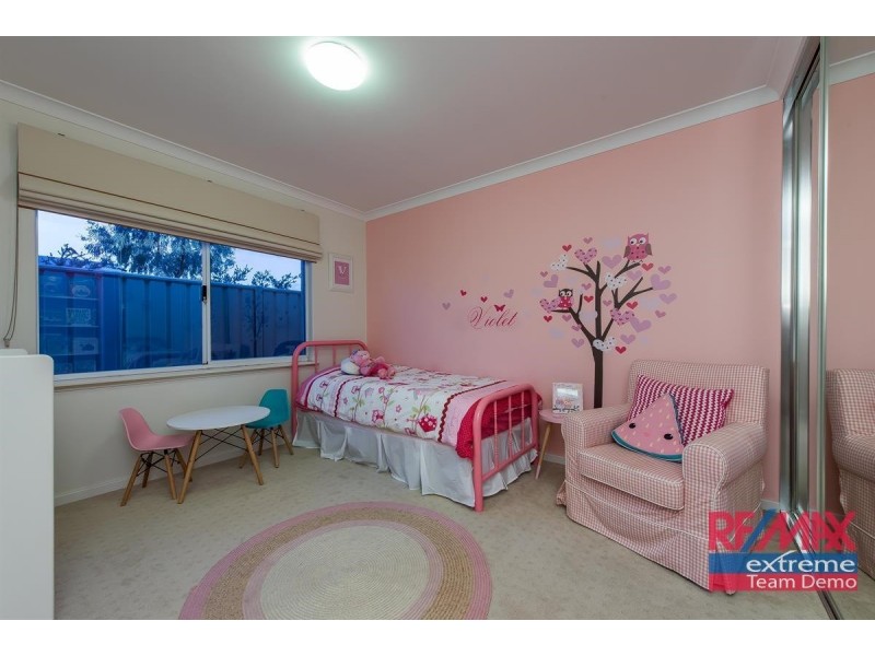 43 Rosinski Circle, Tapping WA 6065