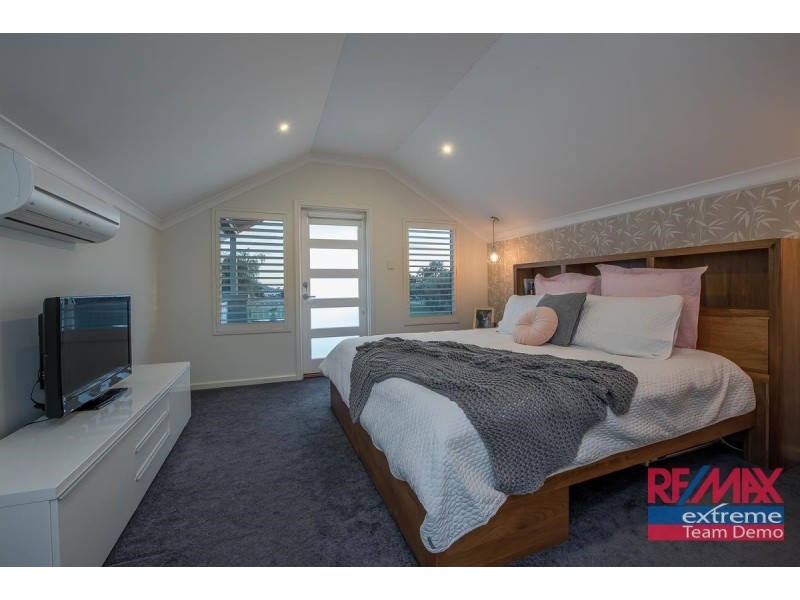 43 Rosinski Circle, Tapping WA 6065