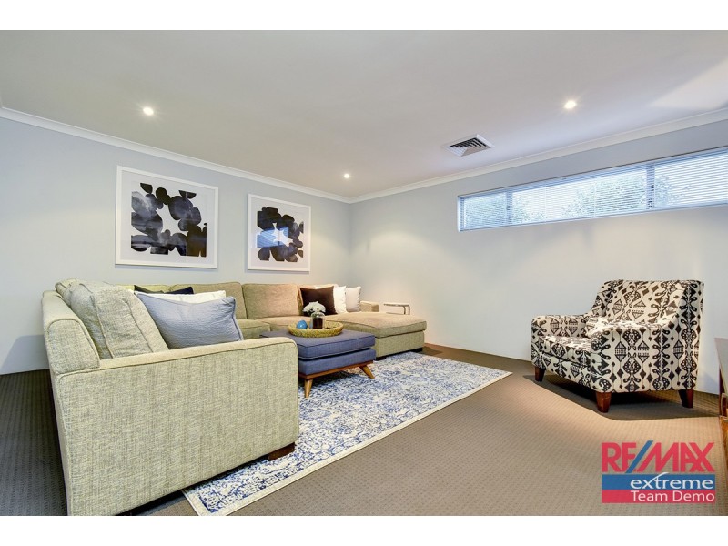 21 Naismith Road, Tapping WA 6065