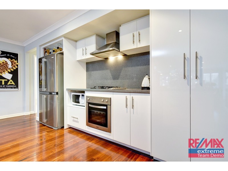 21 Naismith Road, Tapping WA 6065