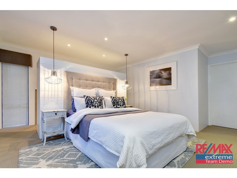 21 Naismith Road, Tapping WA 6065