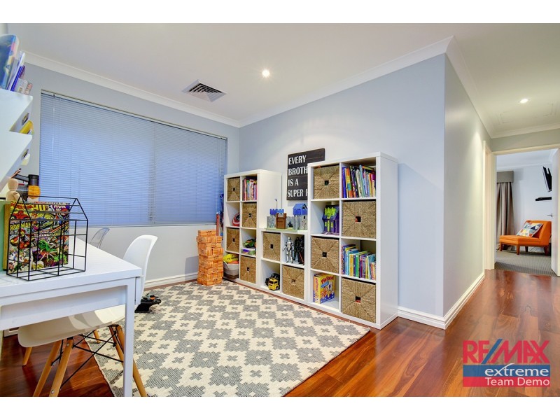 21 Naismith Road, Tapping WA 6065