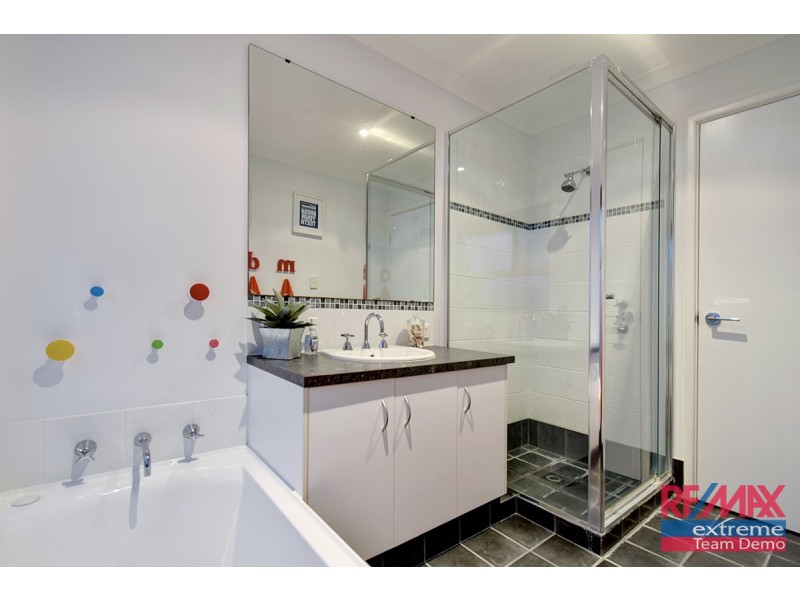 21 Naismith Road, Tapping WA 6065