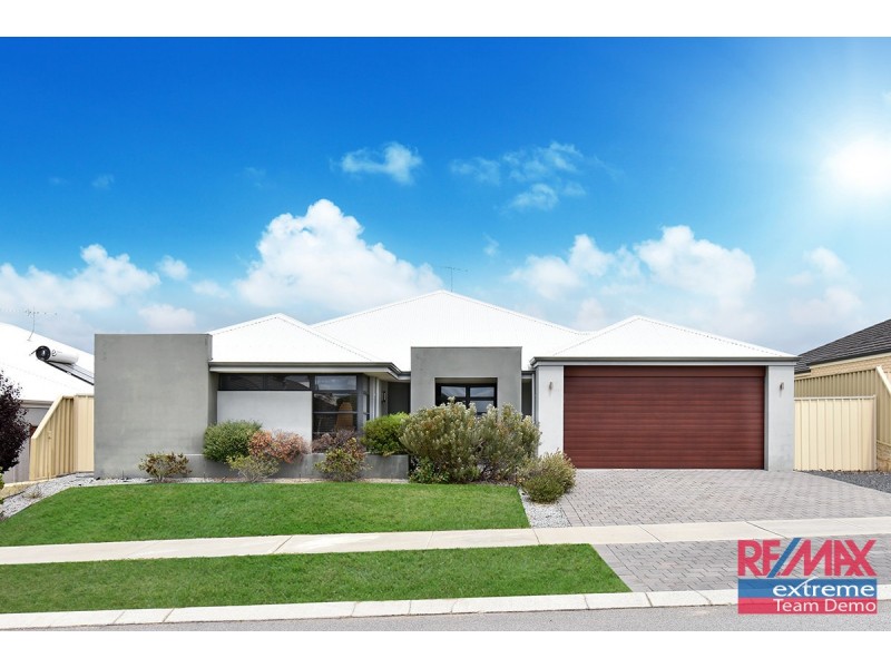 5 Cozens Road, Tapping WA 6065