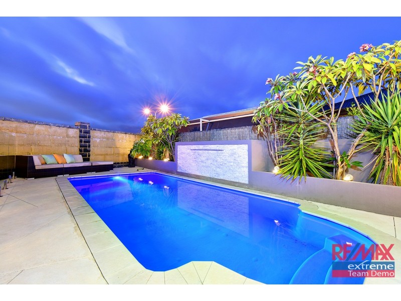 16 Lyssos Way, Tapping WA 6065