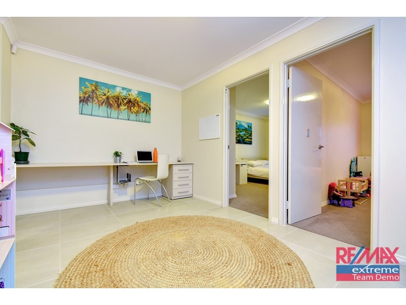 16 Lyssos Way, Tapping WA 6065