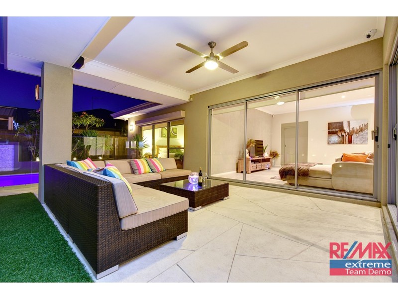 16 Lyssos Way, Tapping WA 6065