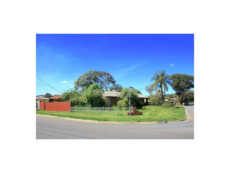 2 Beaumont Court, Para Hills West SA 5096