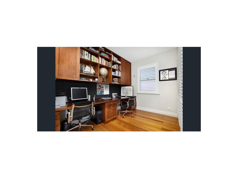 3/49 Marine Pde, St Kilda VIC 3182