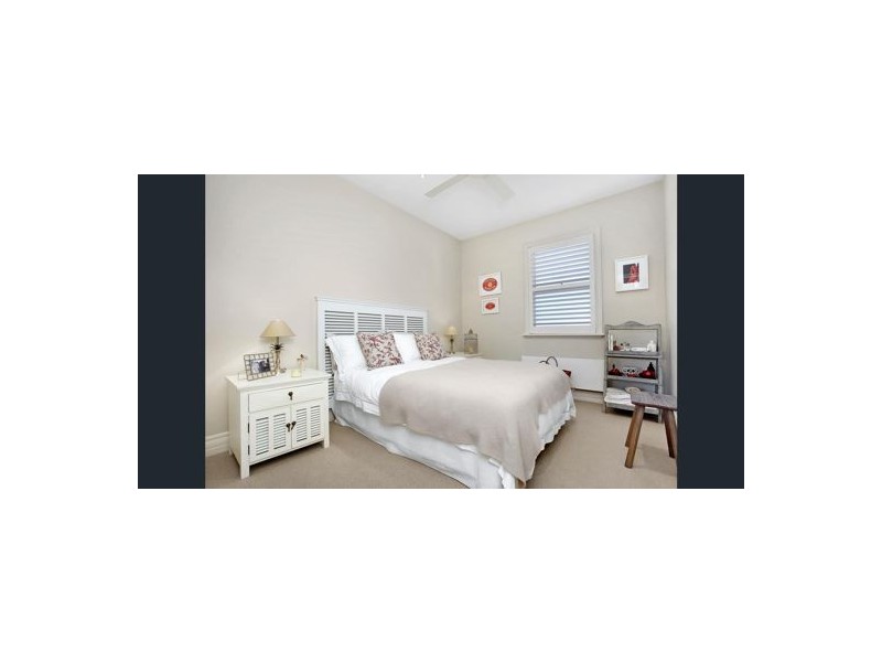 3/49 Marine Pde, St Kilda VIC 3182