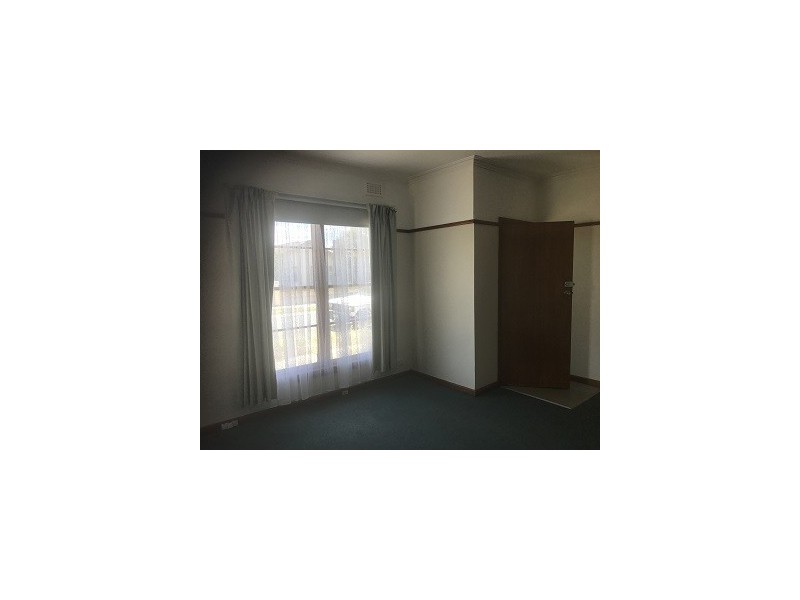 28 MacKenzie Street, Numurkah VIC 3636