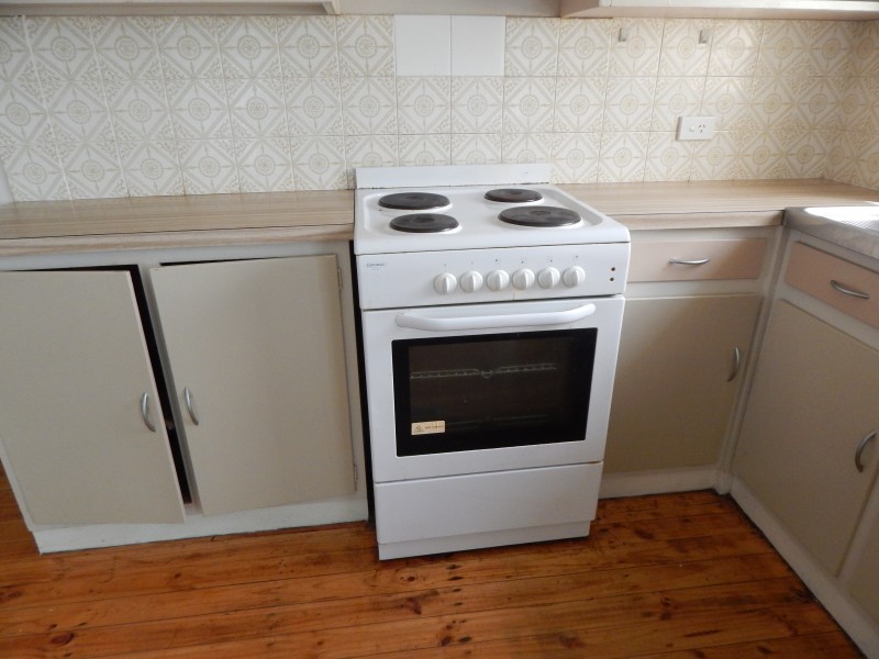 60 Buller Street, Oaklands NSW 2646