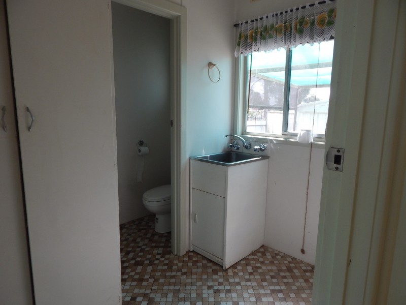 60 Buller Street, Oaklands NSW 2646