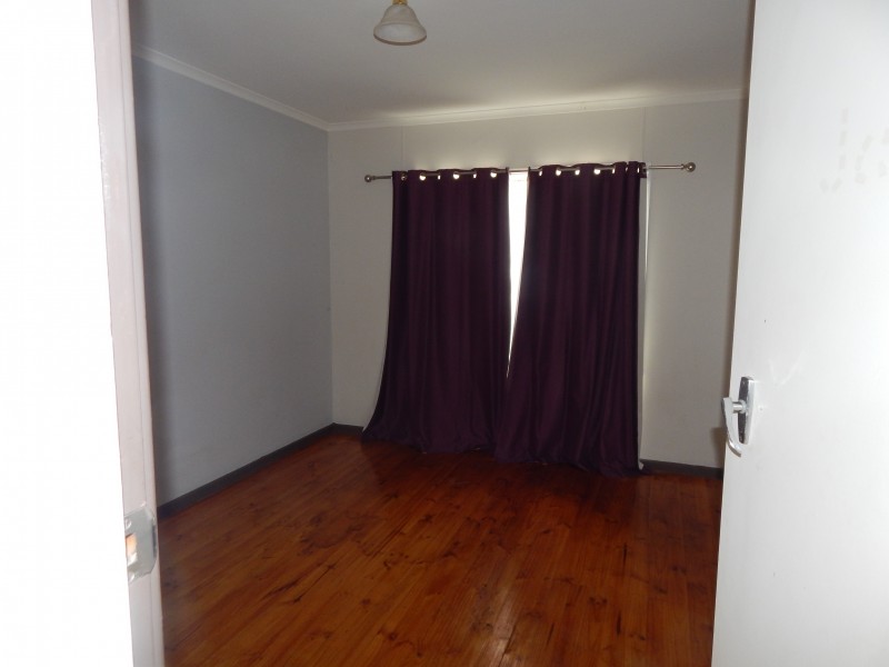 60 Buller Street, Oaklands NSW 2646