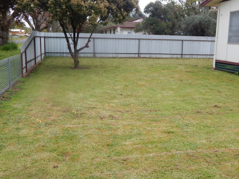 60 Buller Street, Oaklands NSW 2646