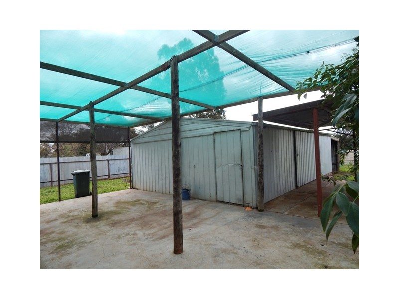 60 Buller Street, Oaklands NSW 2646