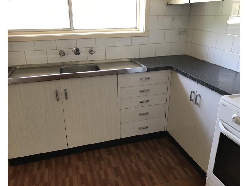 2/1-5 Momolong Street, Berrigan NSW 2712