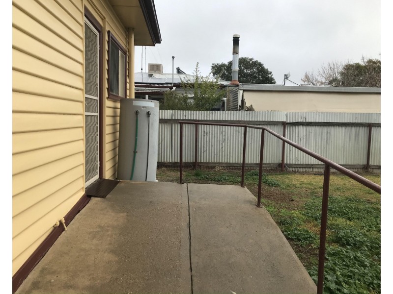 107 Mahonga Street, Jerilderie NSW 2716