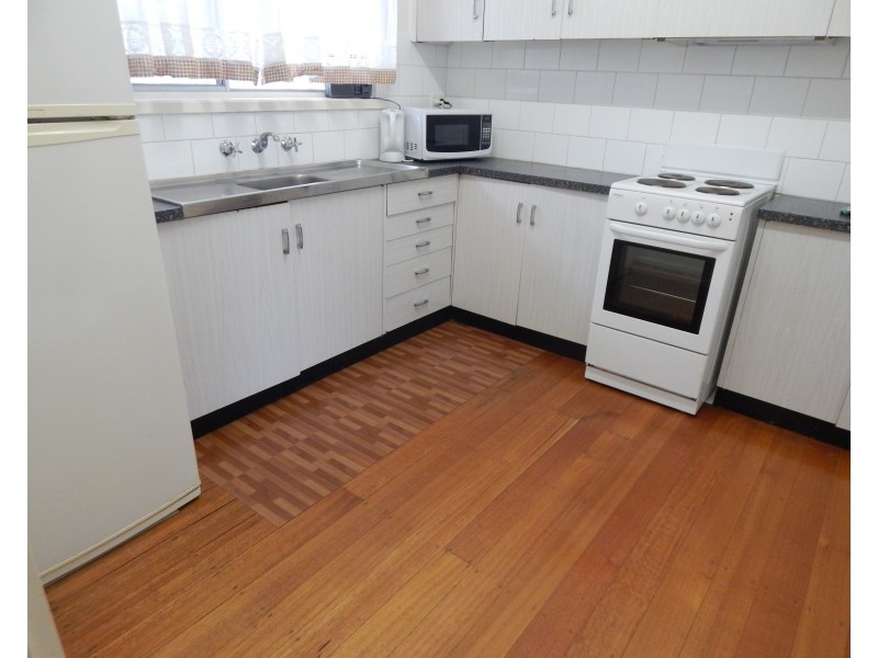 Unit 1/1-5 Momolong Street, Berrigan NSW 2712