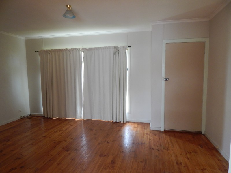 60 Buller Street, Oaklands NSW 2646