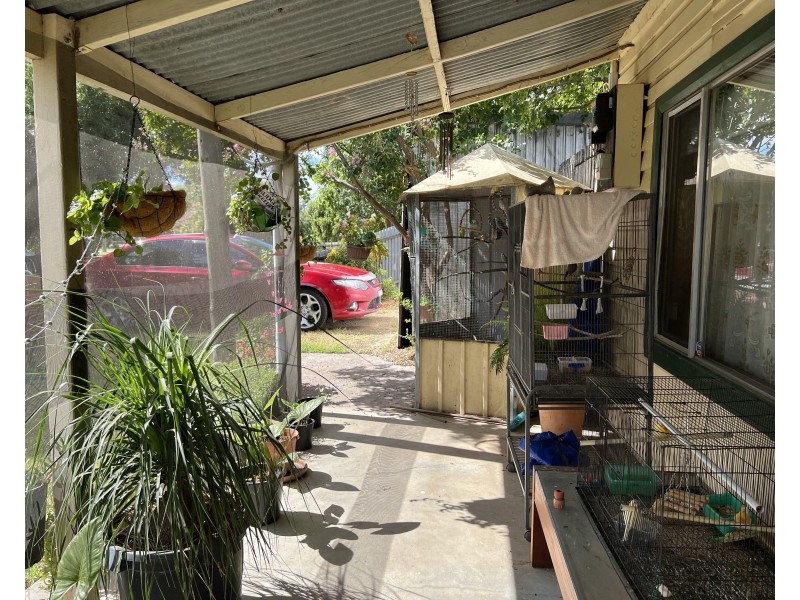 27 Barooga Street, Berrigan NSW 2712