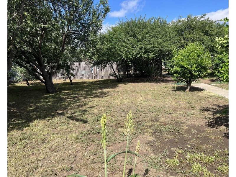 27 Barooga Street, Berrigan NSW 2712