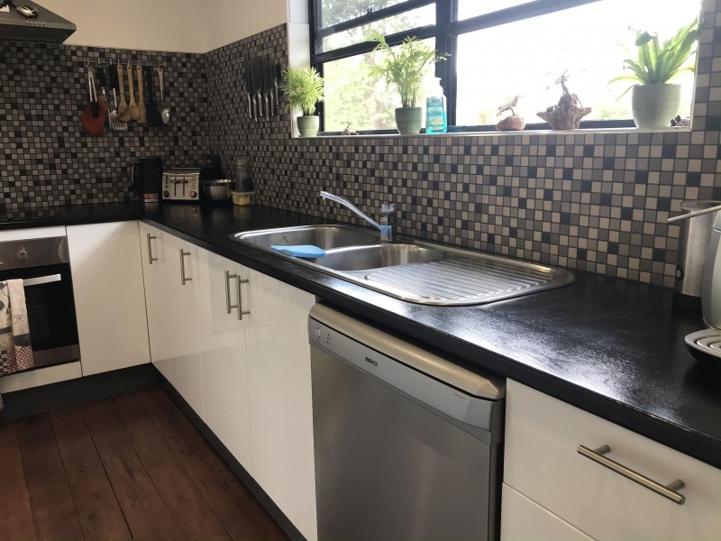 2 Rankin Street, Oaklands NSW 2646