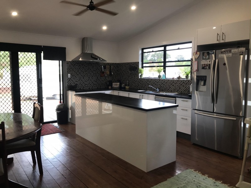 2 Rankin Street, Oaklands NSW 2646