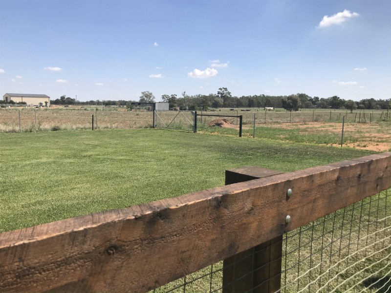 4 Rankin Road, Jerilderie NSW 2716