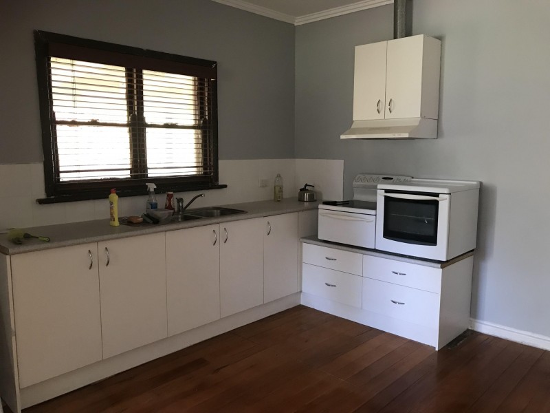 32 Racecourse Road, Berrigan NSW 2712