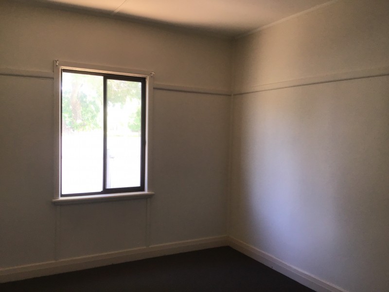 1 Coreen Street, Jerilderie NSW 2716