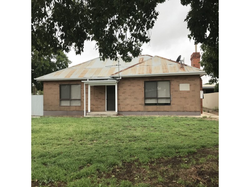 1 Coreen Street, Jerilderie NSW 2716