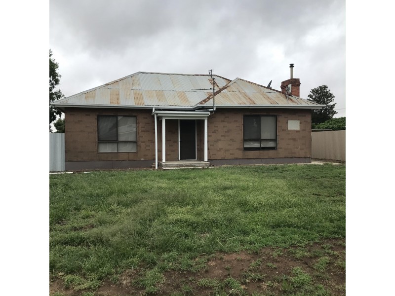 1 Coreen Street, Jerilderie NSW 2716