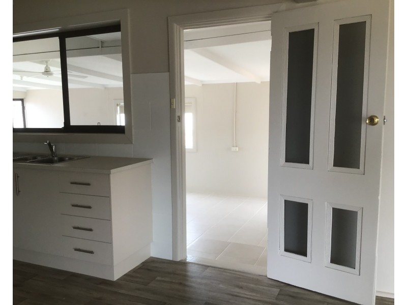 30 Southey Street, Jerilderie NSW 2716