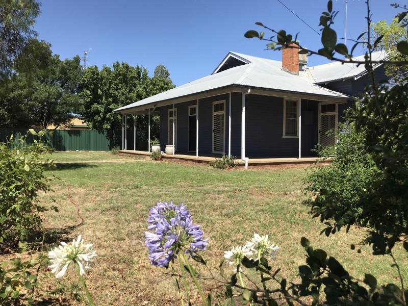 21-23 Momalong Street, Berrigan NSW 2712