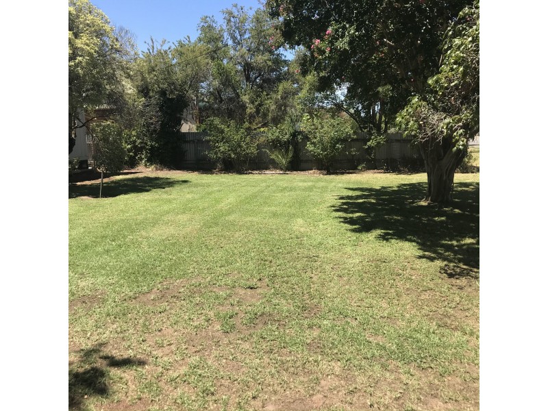 35 Mahonga Street, Jerilderie NSW 2716