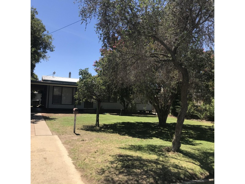 35 Mahonga Street, Jerilderie NSW 2716