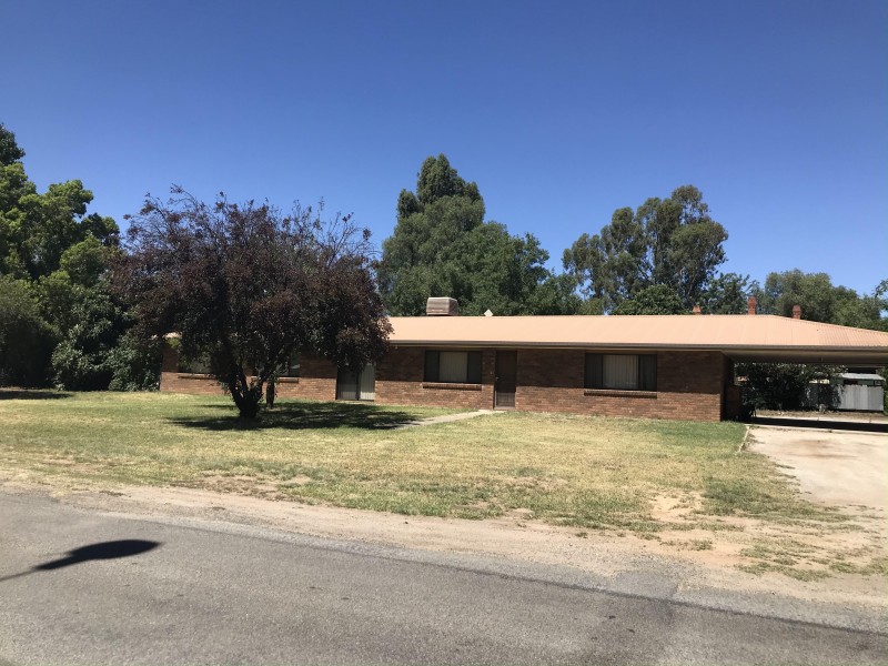 128 Jerilderie Street, Berrigan NSW 2712