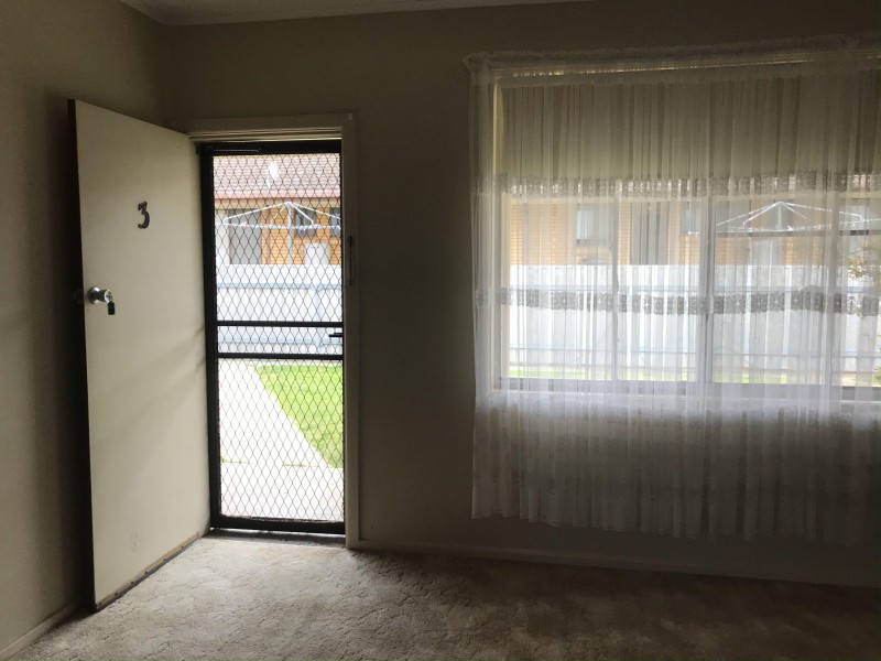 24 Bolton Street, Jerilderie NSW 2716