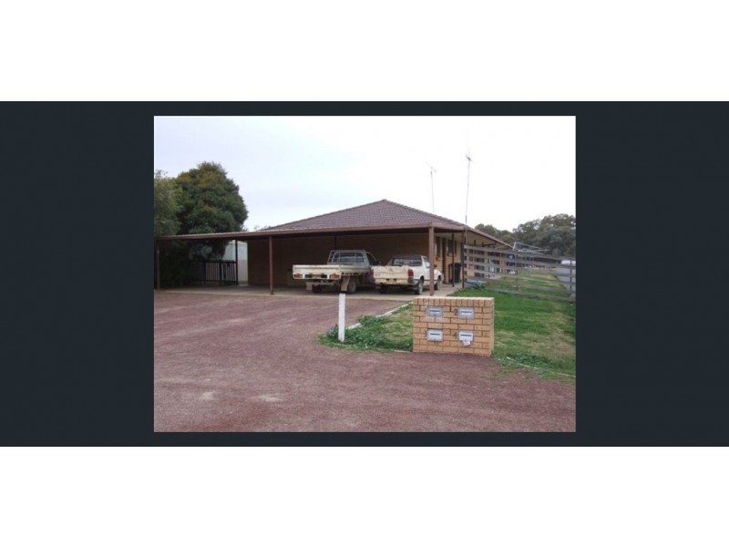 26 Bolton Street, Jerilderie NSW 2716