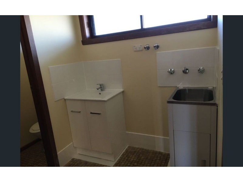 26 Bolton Street, Jerilderie NSW 2716