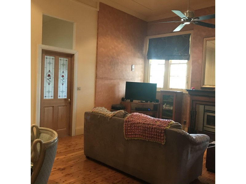 36 Milthorpe Street, Oaklands NSW 2646