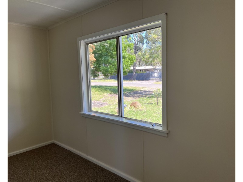 7 Horsfall Street, Berrigan NSW 2712