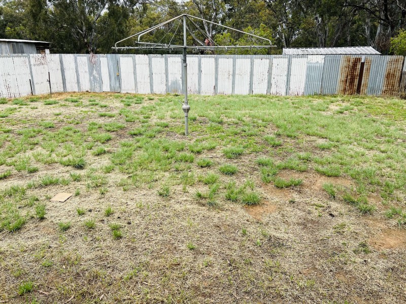 3 McDougall Street, Jerilderie NSW 2716