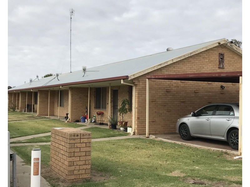 1/24 Bolton Street, Jerilderie NSW 2716