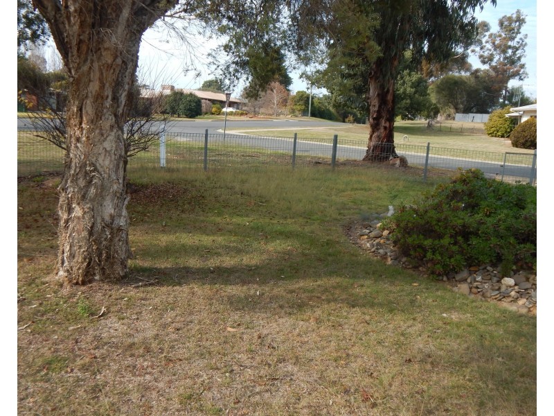 35 Banker Street, Barooga NSW 3644