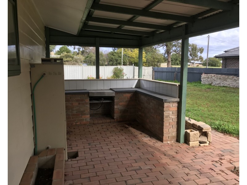 35 Banker Street, Barooga NSW 3644