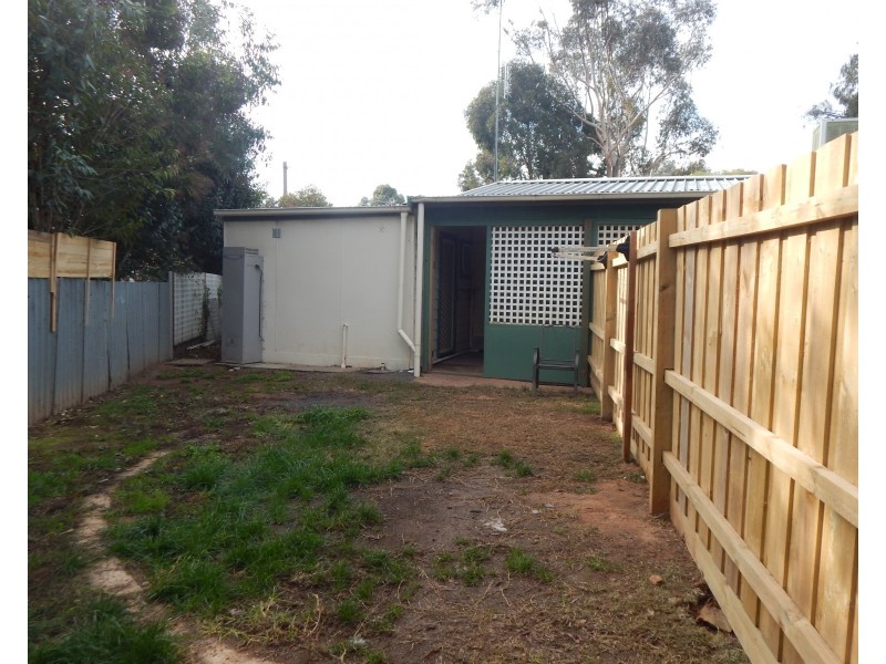 35 Banker Street, Barooga NSW 3644
