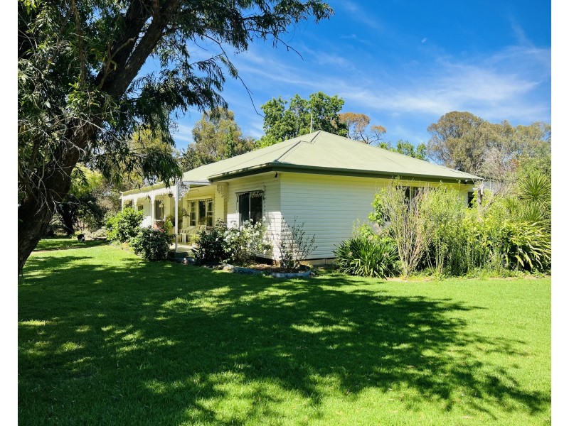 651 Jerilderie Road, Berrigan NSW 2712