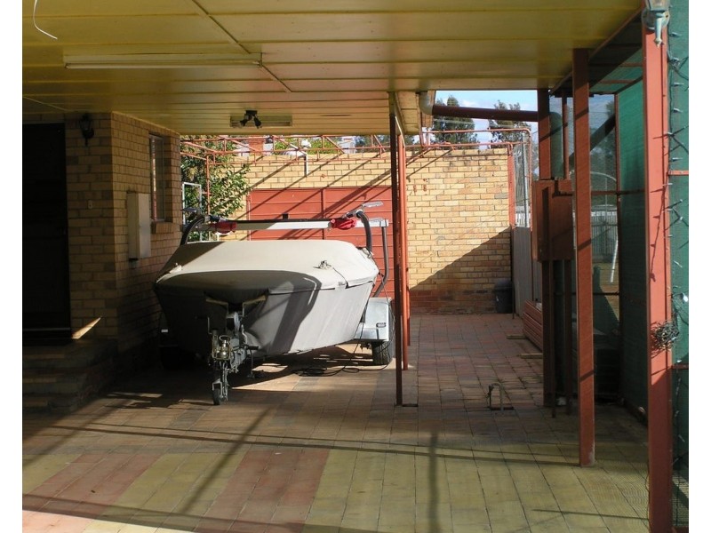 72 COREEN STREET, Jerilderie NSW 2716